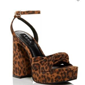 Aqua Animal Print Platform Pasha Sandals Size 9.5 Good Condition